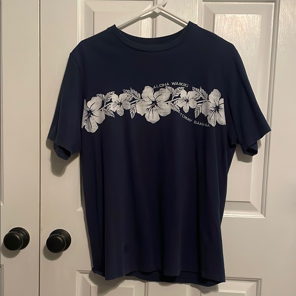 Tommy Bahama Blue and White Short Sleeve Tee